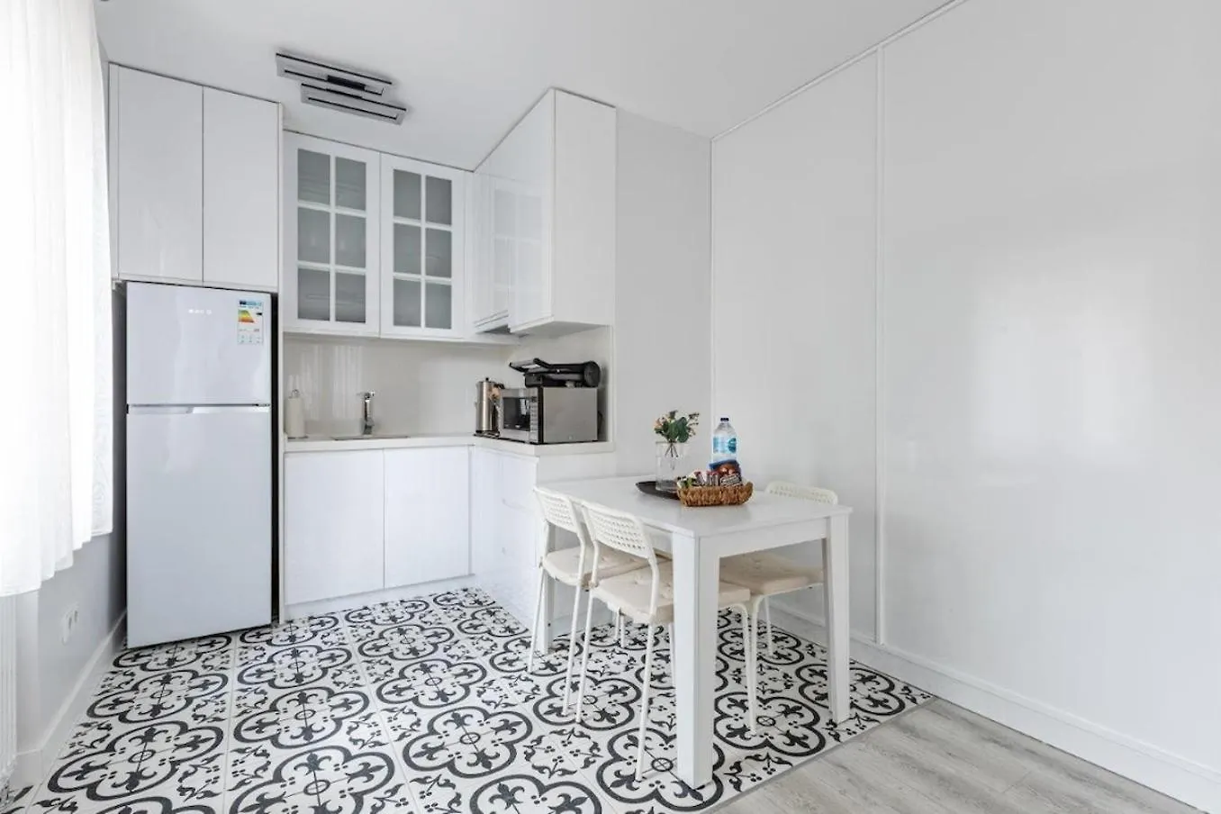 Апартаменты Bright Private Modern 2Bd1Bath Bebek Gem! #247 Стамбул