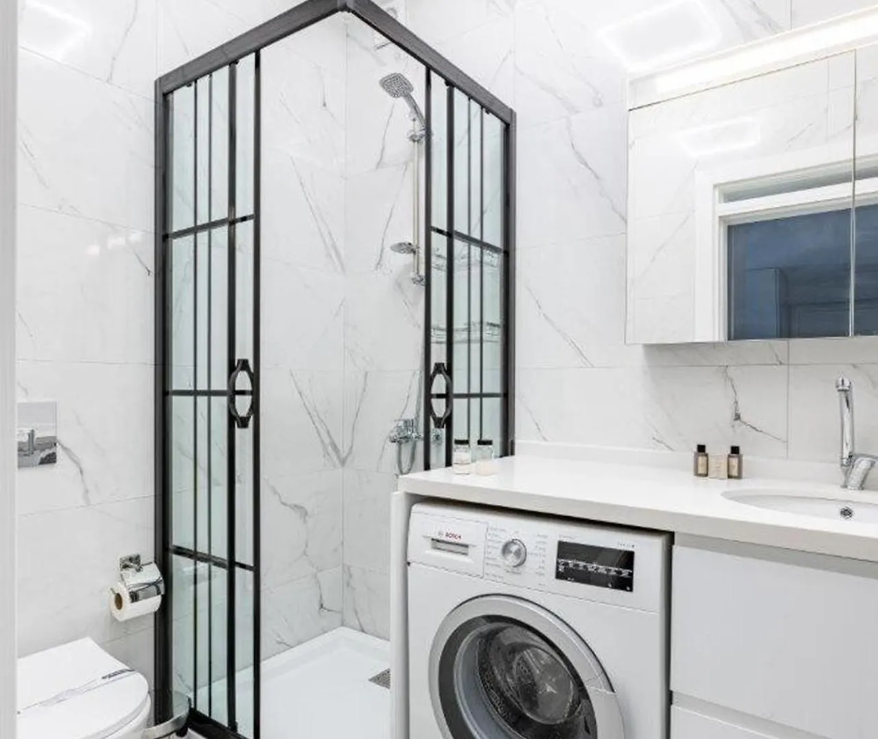 伊斯坦布尔Bright Private Modern 2Bd1Bath Bebek Gem! #247公寓 伊斯坦布尔